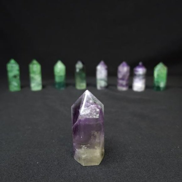 Beautiful faceted Fluorite Points - Picture 4 of 14
